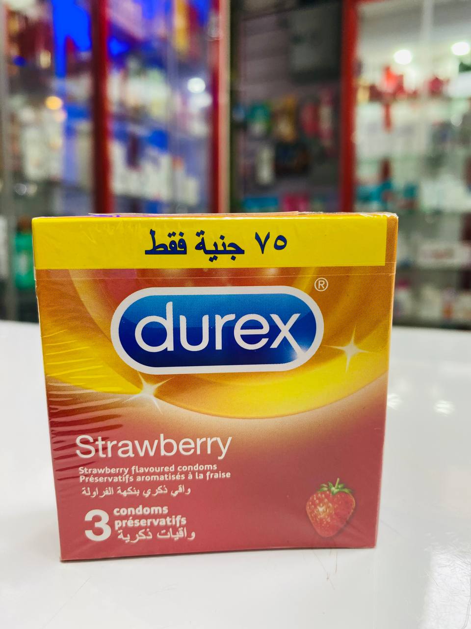 DUREX STRAWBERRY 3PCS offer